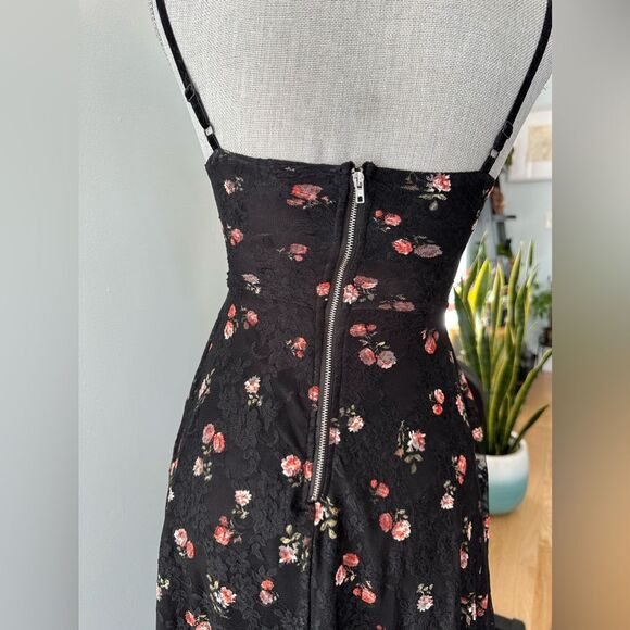 Disney Princess High Low Lace Overlay Black Floral Evening Dress Size XS - Picture 9 of 12